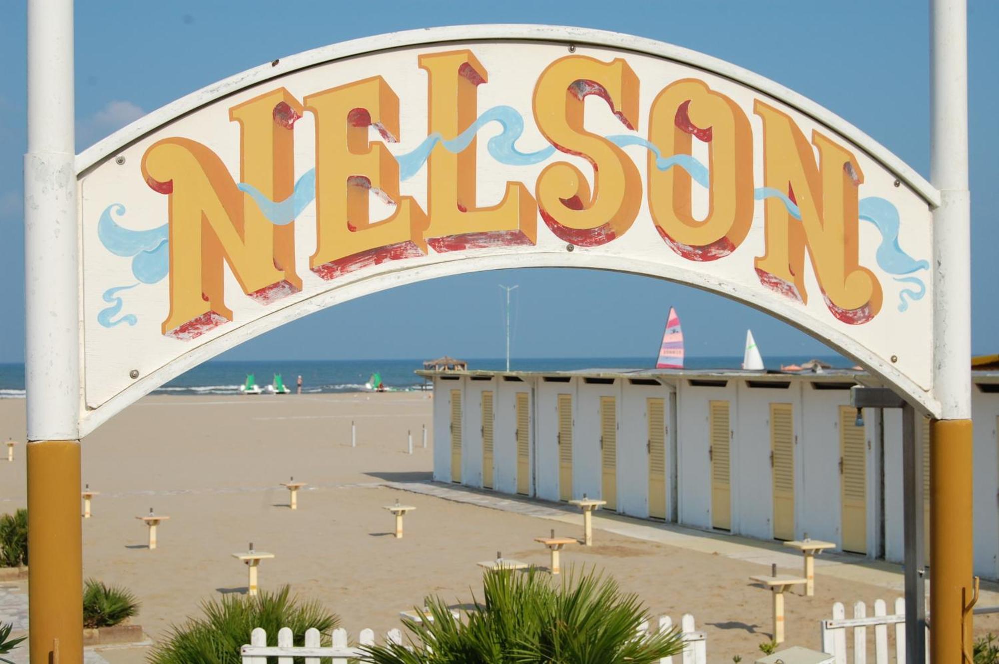 Hotel Nelson Rimini Esterno foto