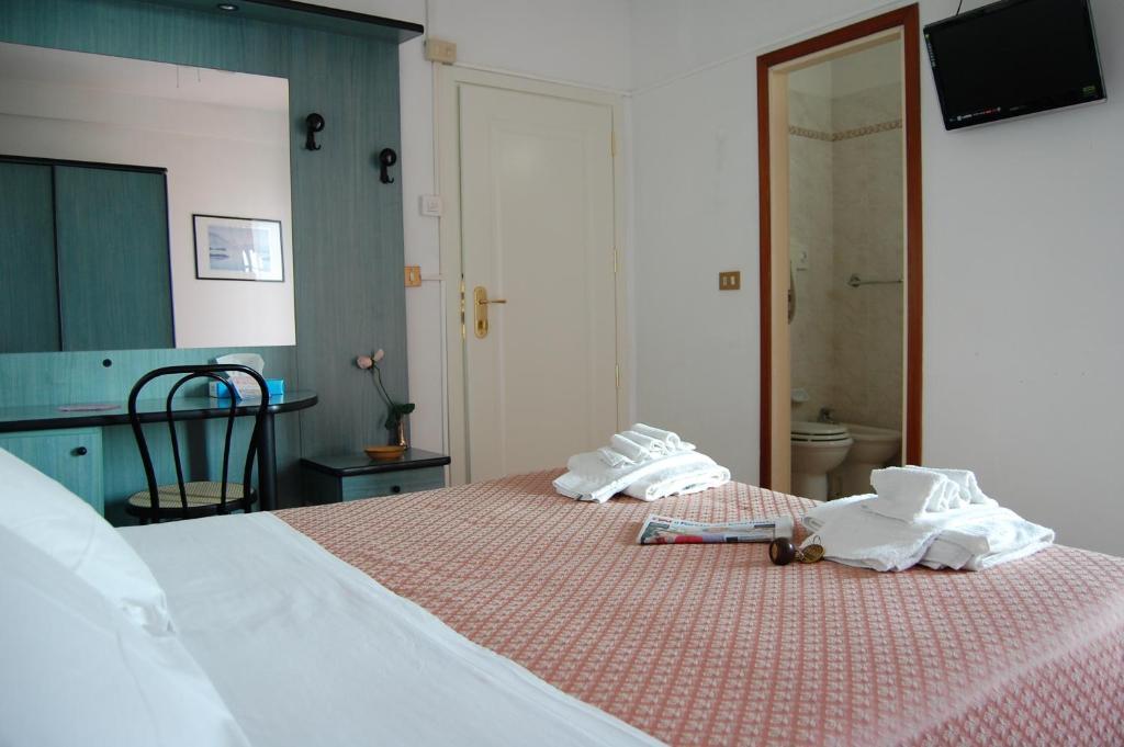 Hotel Nelson Rimini Esterno foto