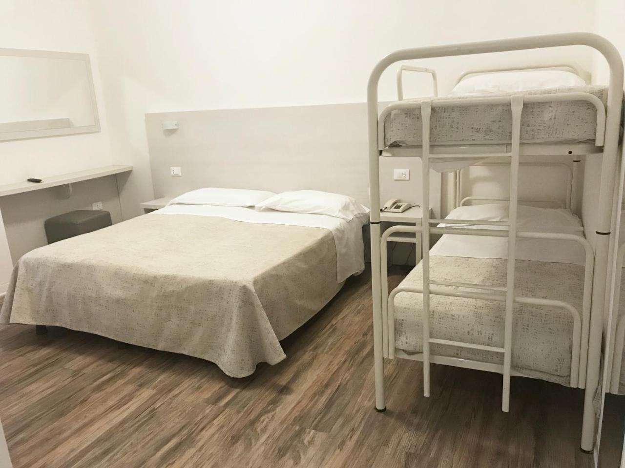 Hotel Nelson Rimini Esterno foto